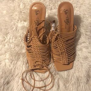 NEW Woven Lace Up Heels, size 11